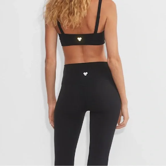 Aritzia BUTTER Cheeky Hi-Rise Legging 4 - Picture 2 of 5